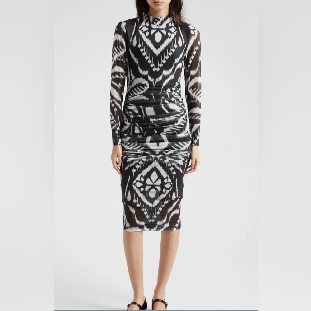 NWT FARM Rio Ikat Print Long Sleeve Midi Dress Black and White Size Small